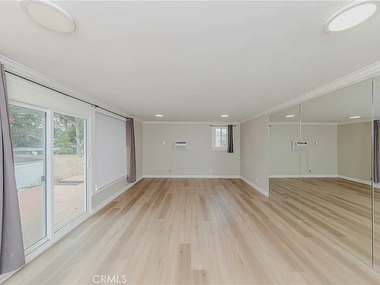 23404 Elm Ave — Photo 13