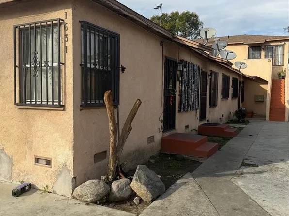 1631 E Saunders St, Compton, CA 90221