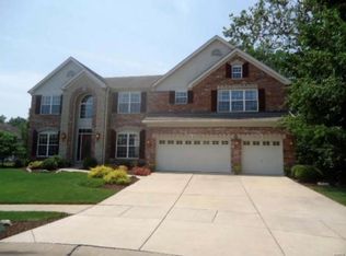 14 Cruzatte Pl, Saint Charles, MO