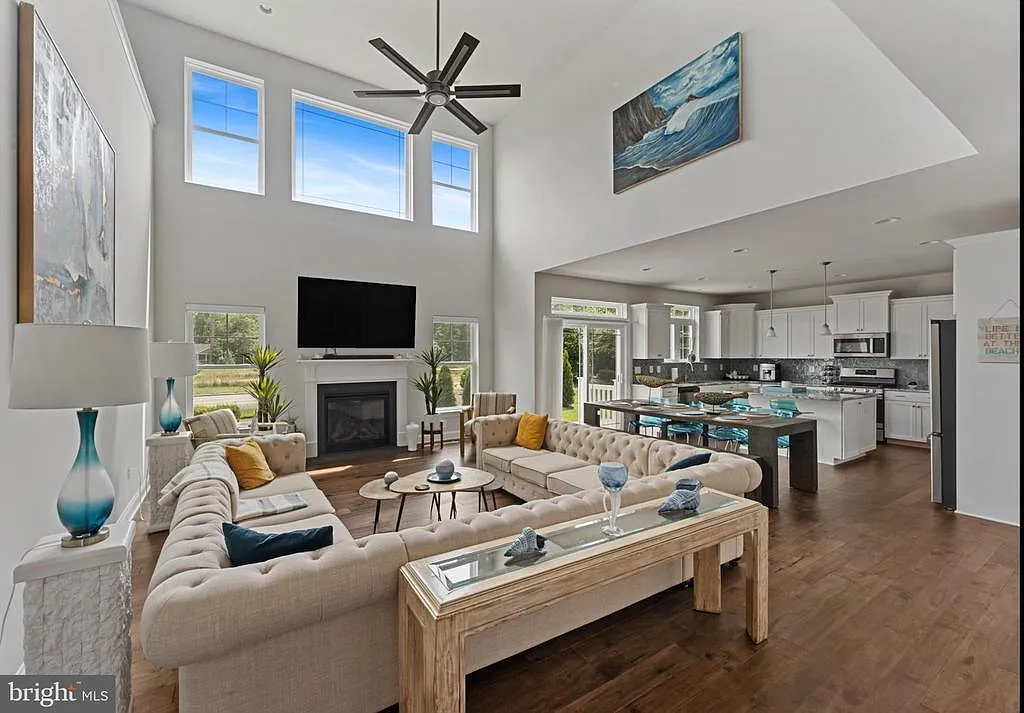 38100 Bailey Way — Photo 2