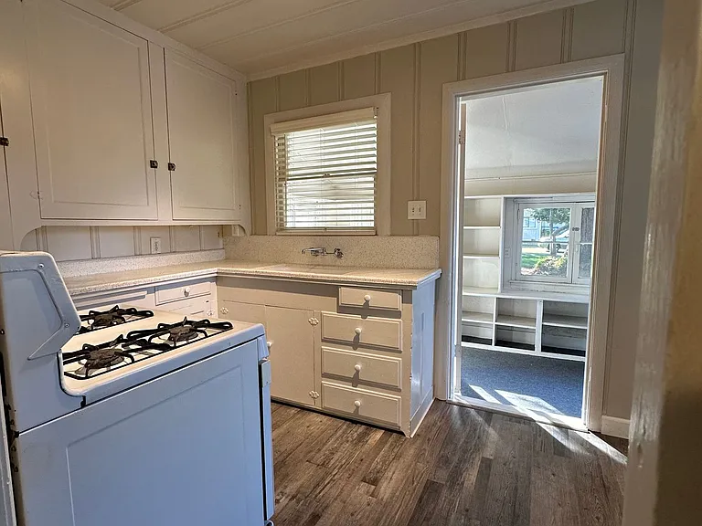 Fairhaven Estates — Photo 17