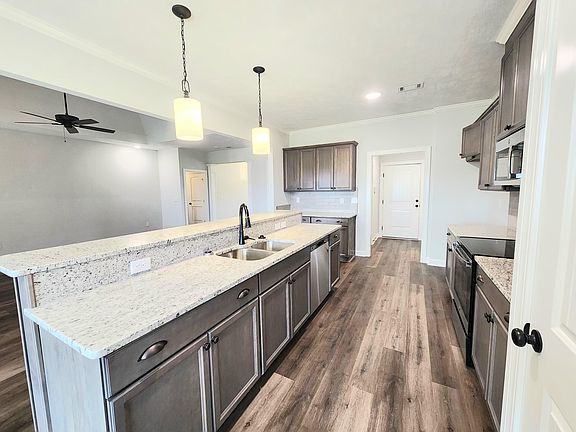 4th image of 3314 Stockport Drive