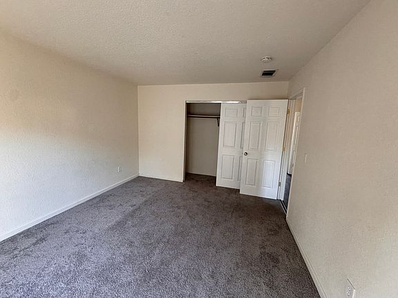 5th image of 203 Lualan Ln APT D