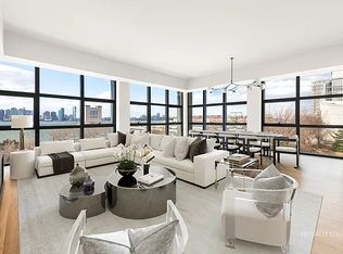 290 West St #3A, New York, NY 10013