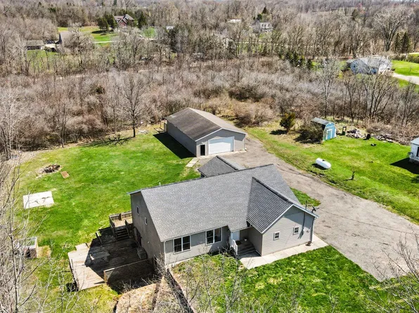 1845 Crystal Ln, Allegan, MI 49010