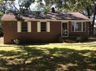 14 Carter Dr, Greenville, SC 29607
