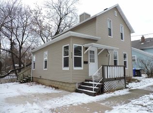 525 W 4th St, Appleton, WI 54911