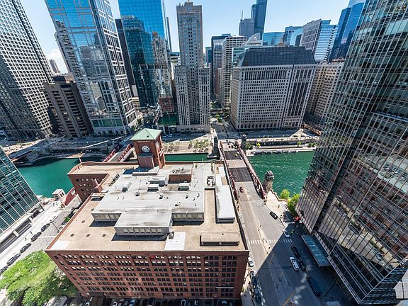 4th image of 345 N Lasalle St #3107
