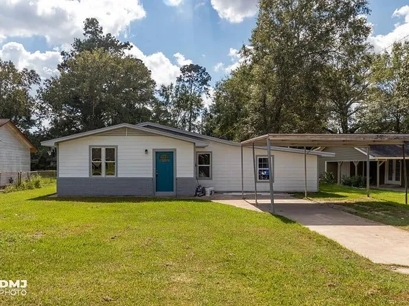 7385 Scotts Dr, Beaumont, TX 77708