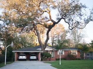 2466 Cedar Shores Cir, Jacksonville, FL 32210