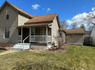 607 Maple St, Three Rivers, MI 49093