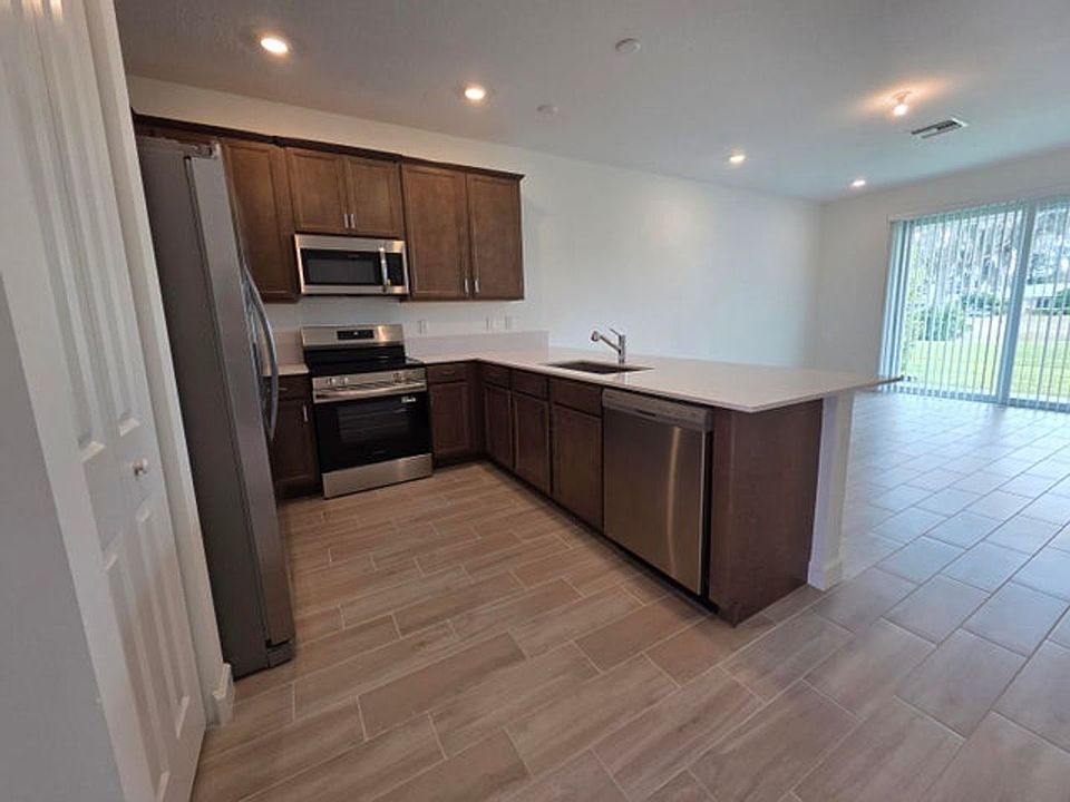1st image of 5690 Divine Dr