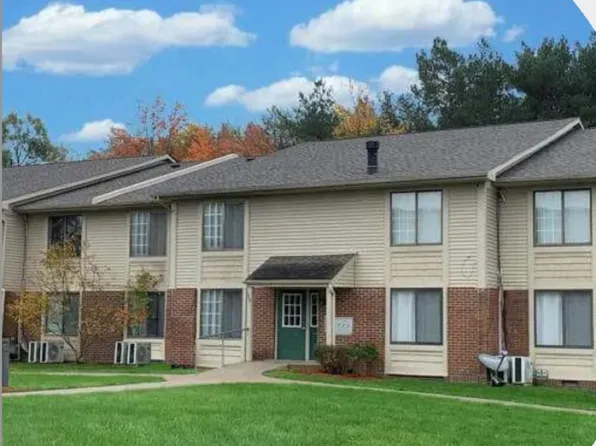 205 W 2nd St APT 5, Yale, MI 48097