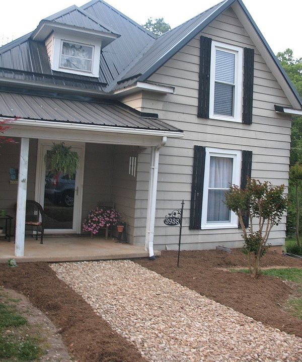 2nd image of 3938 Grace Chapel Rd