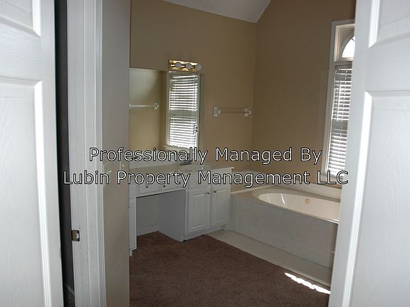 5th image of 1537 Apple Grove Ln