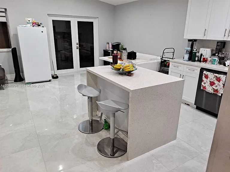 8814 NW 109th Ter — Photo 7