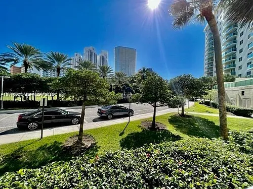 19370 Collins Ave #121 Photo 1
