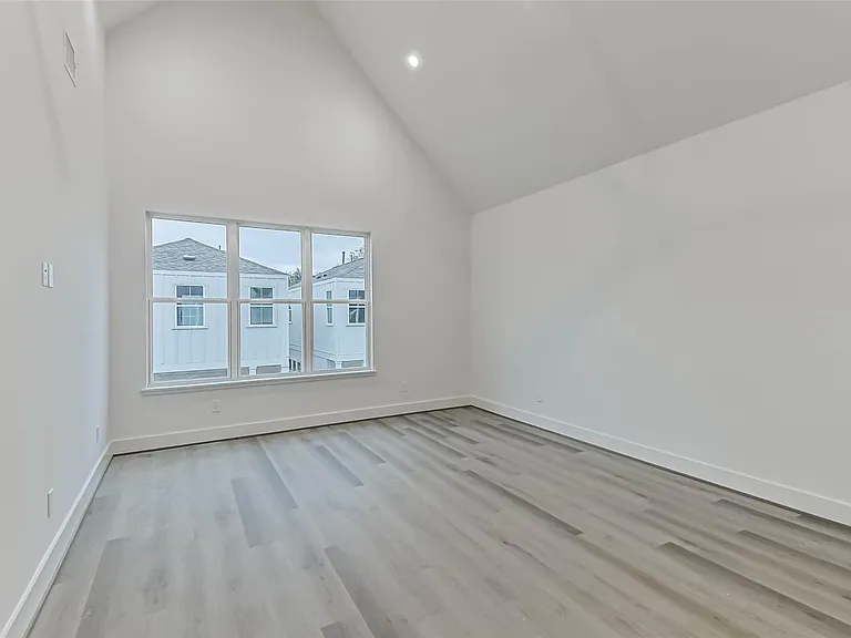 7709 Earl Rudder Way — Photo 22