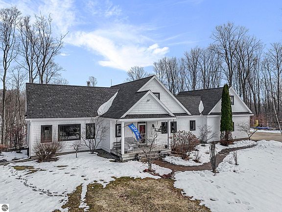 2nd image of 4077 E Yule Tree Ln