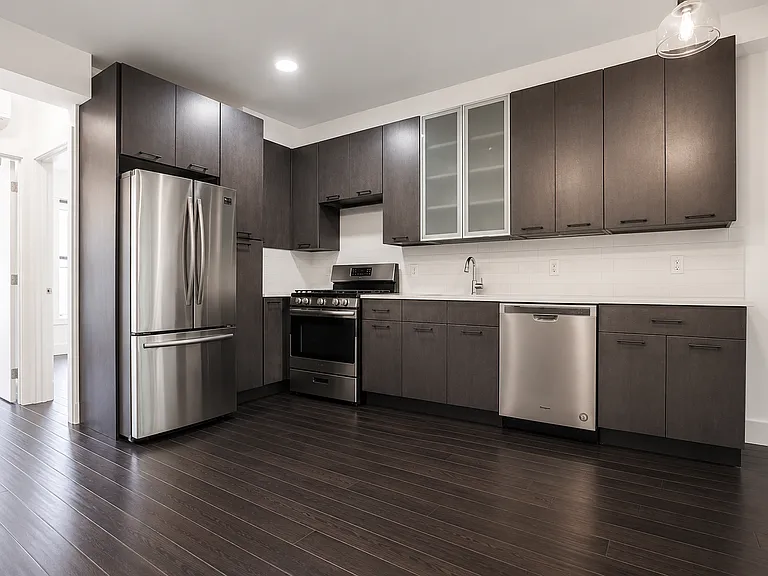805 Quincy St #3 — Photo 3