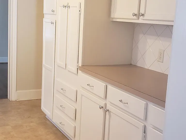 1820 Jarrel Ave — Photo 22