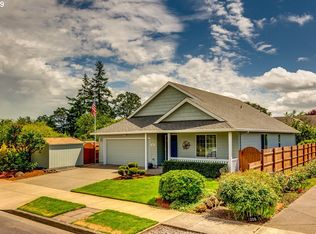 1212 Alexandra Dr, Newberg, OR 97132