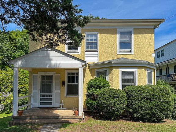 2nd image of 2104 Hill St