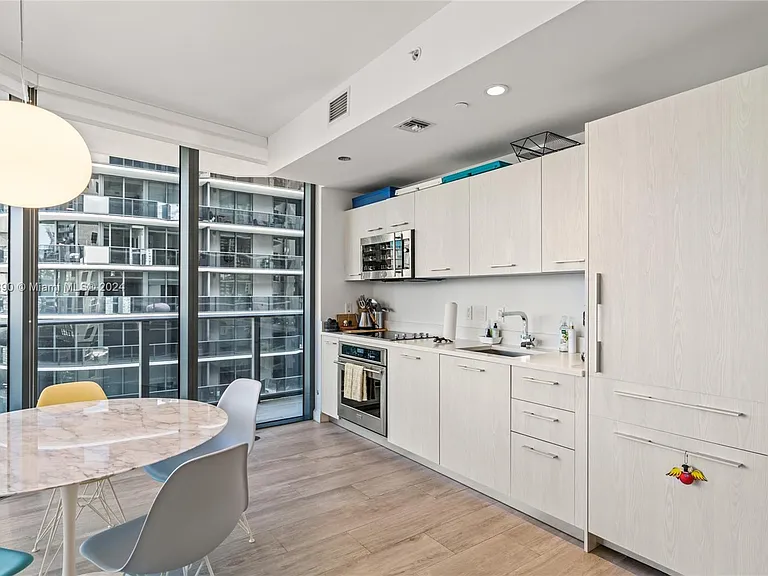 55 SW 9th St #1801 — Photo 31