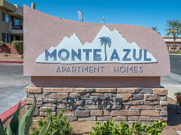Monte Azul Apartments — Photo 13