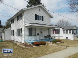 131 Jefferson Ave, Omro, WI 54963