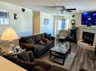 424 Commerce Ave APT A, Morehead City, NC 28557