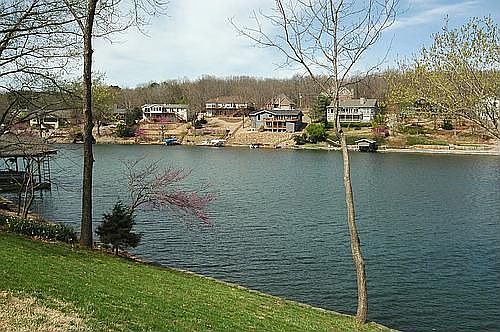 1st image of 6 Fulford Cir