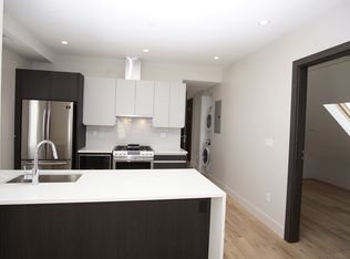 31 Buttonwood St #3, Boston, MA 02125