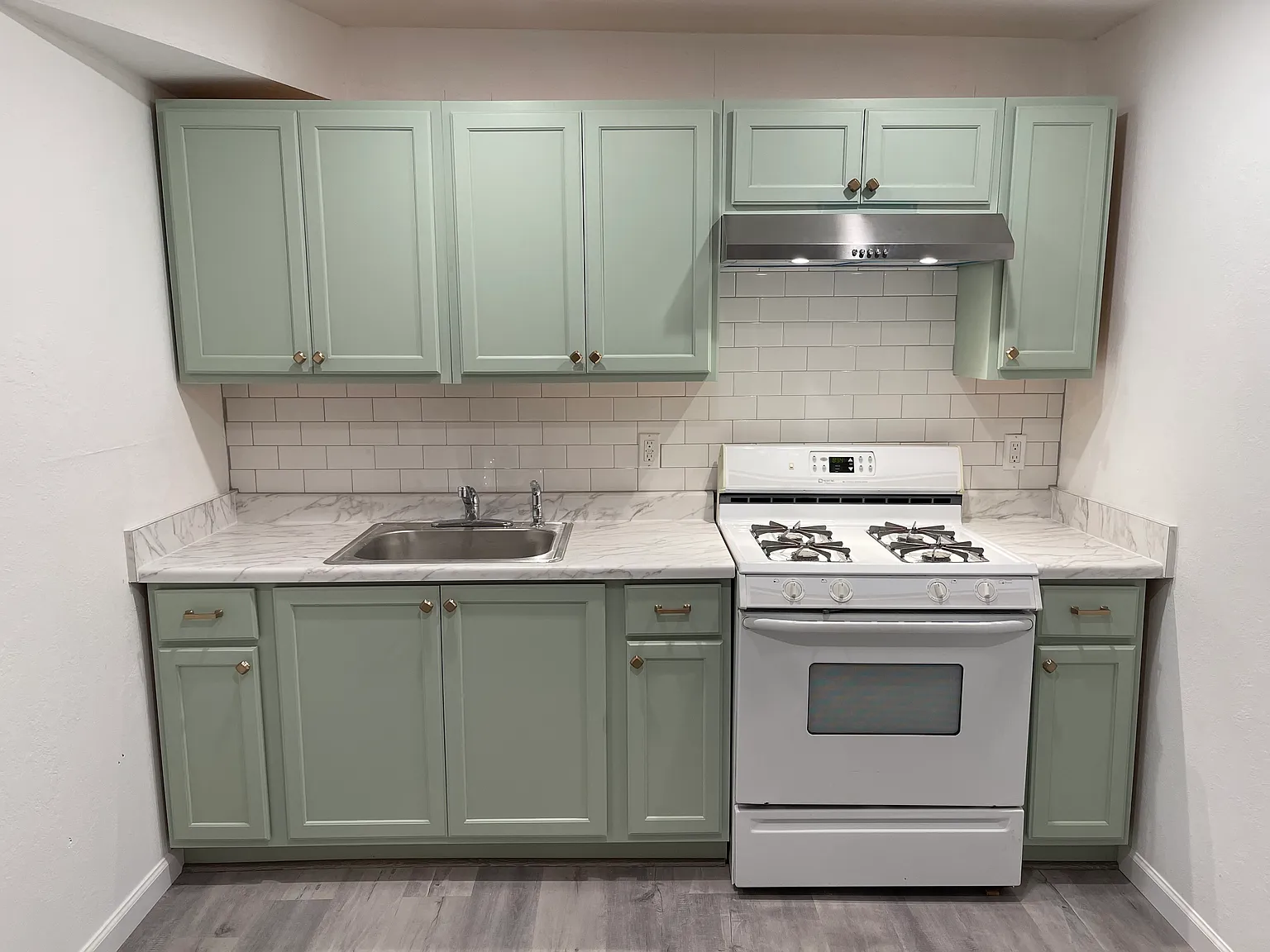 1 bed, 546 sqft, $1,100 — Photo 2