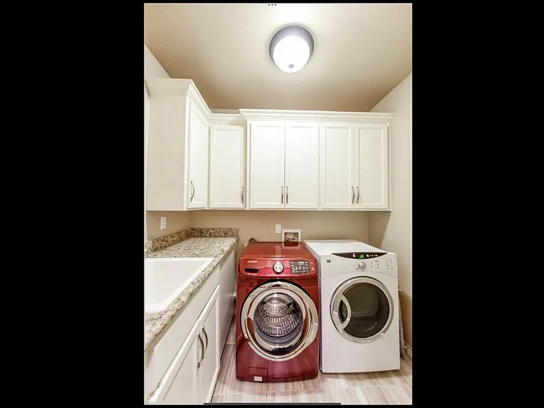 4017 Redmont Ct — Photo 35