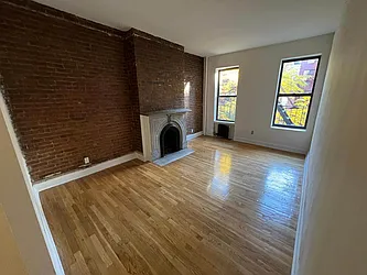 Rented by Best Apartments North Inc