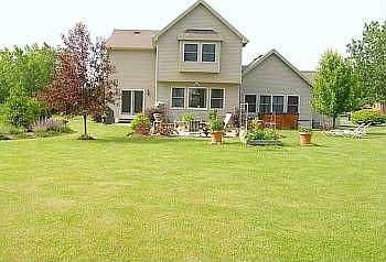 2nd image of 1442 Chigwell Ln N