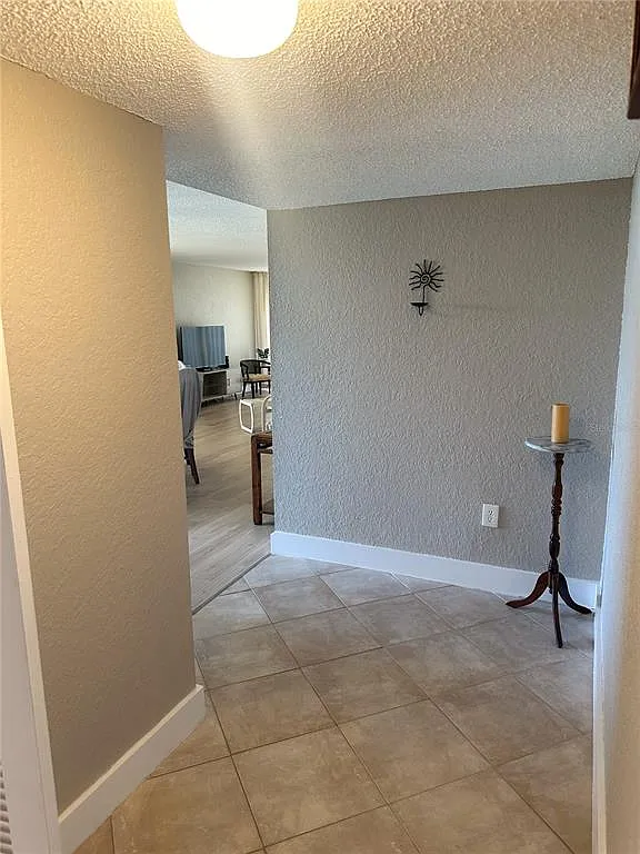 2 bed, 2.0 bath, 1390 sqft, $2,900 — Photo 4