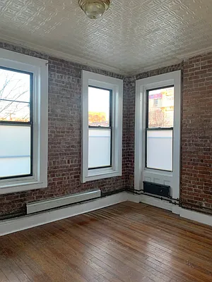 Rented by Cooper & Katz RE Corp | media 16