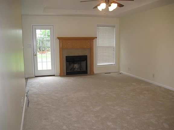 4th image of 2632 Del Ray Dr