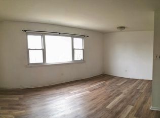 3366 Red Lion Rd, Philadelphia, PA 19114