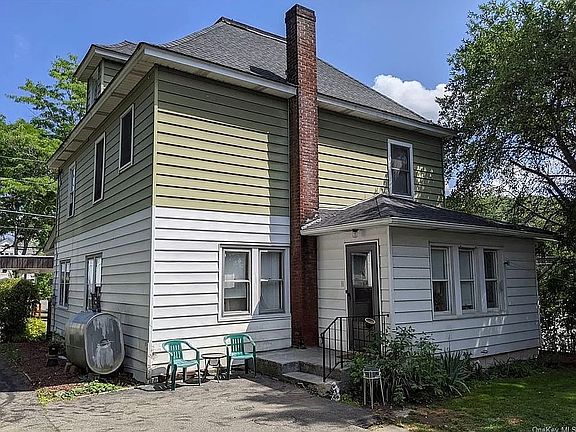 4th image of 5 Maple Ave