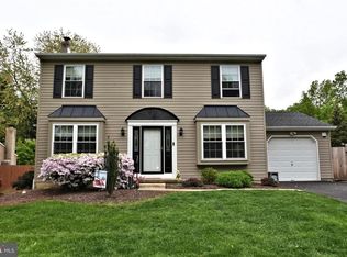 102 Cove Cir, Lansdale, PA 19446