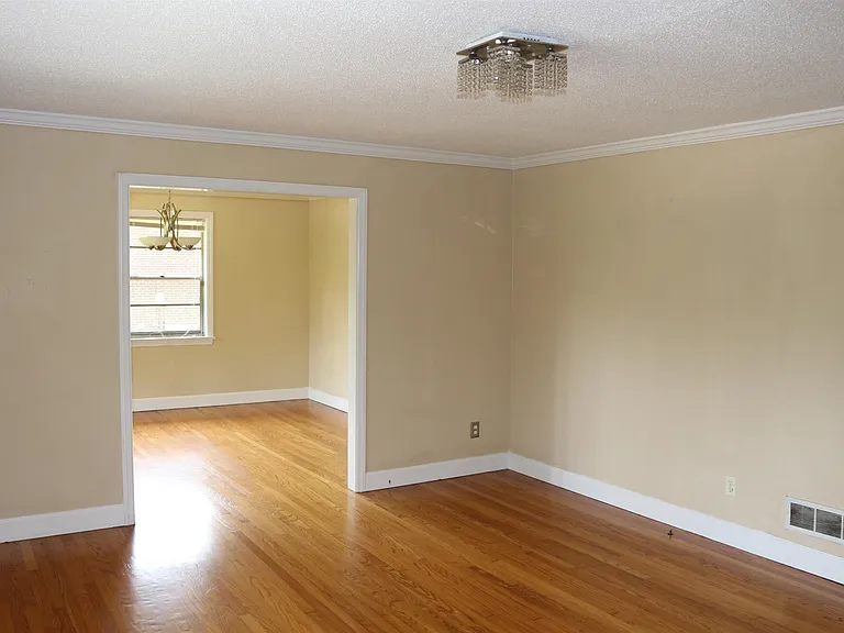 3817 Ardincaple Dr — Photo 12