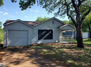2227 Westbrook Ave, Fort Worth, TX 76111