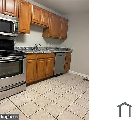 4002 Massachusetts Ave — Photo 11