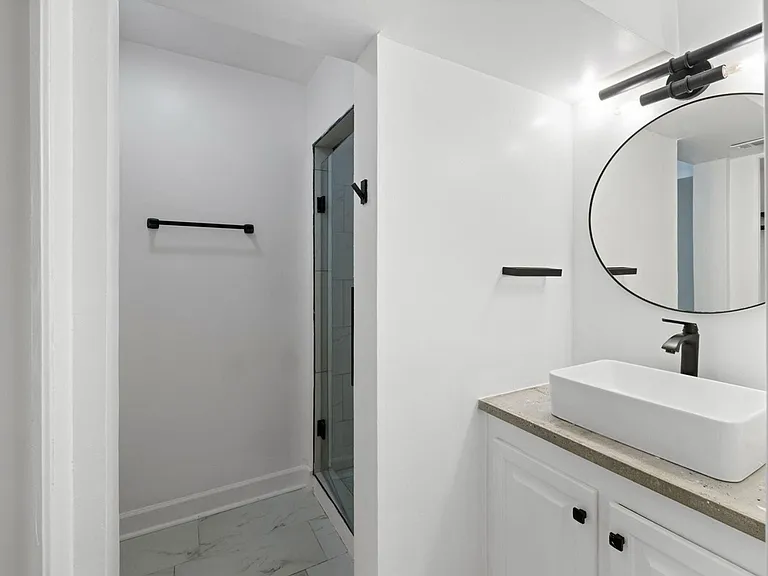 669 Palisades Dr — Photo 30