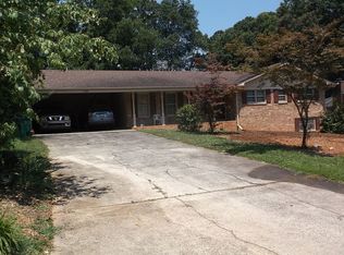 1108 Evelyn Ln, Lilburn, GA 30047