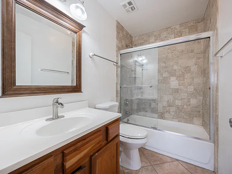 922 S Acapulco Ln #C — Photo 11