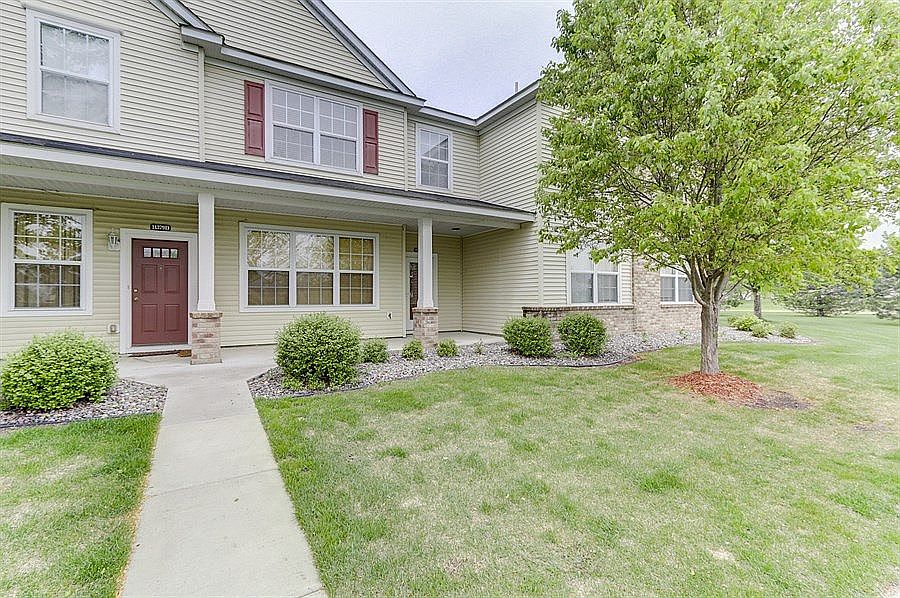 1st image of 11379 Chisholm Cir NE Unit E